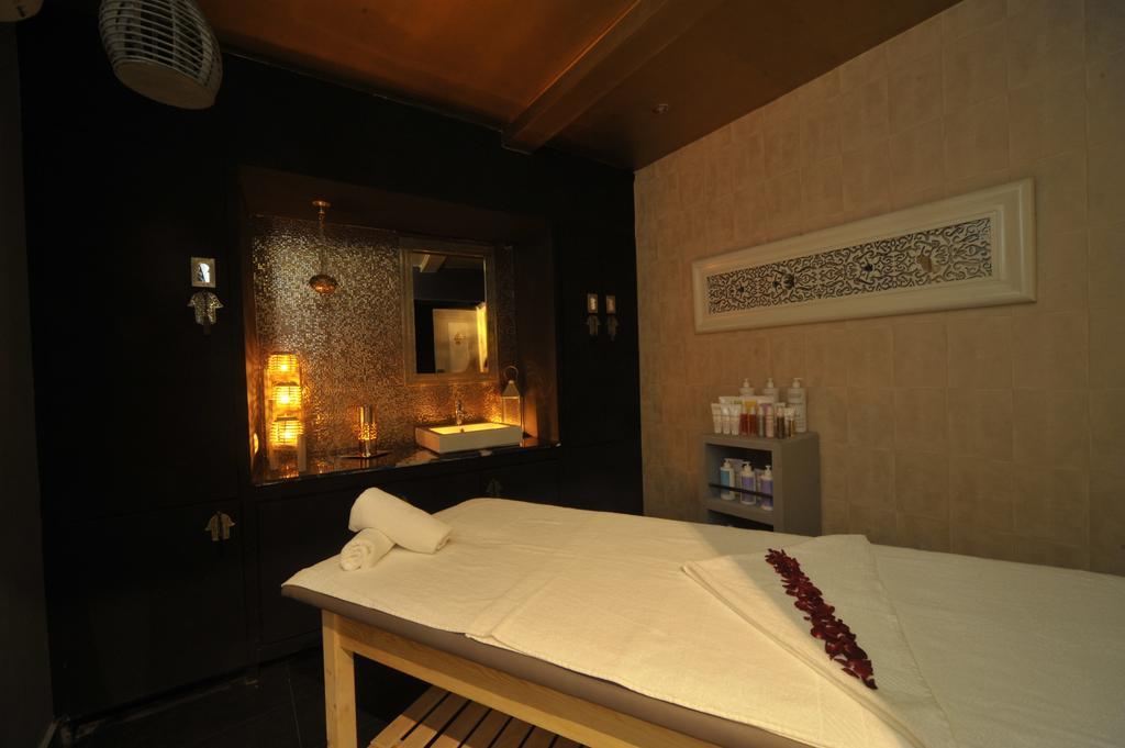 Le Trianon Luxury Hotel & Spa Casa Blanca Exterior foto